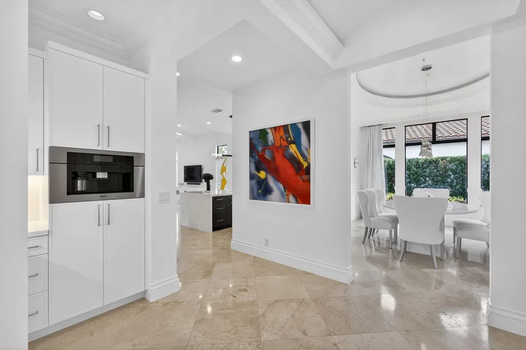 213 Via Palacio Palm Beach Gardens FL 33418
