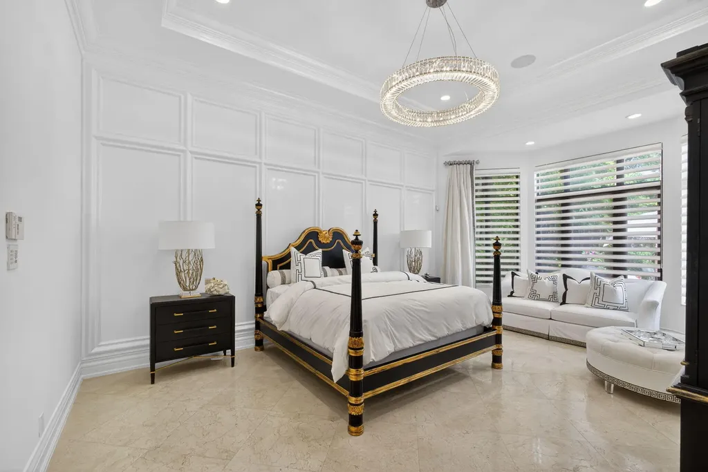 213 Via Palacio Palm Beach Gardens FL 33418