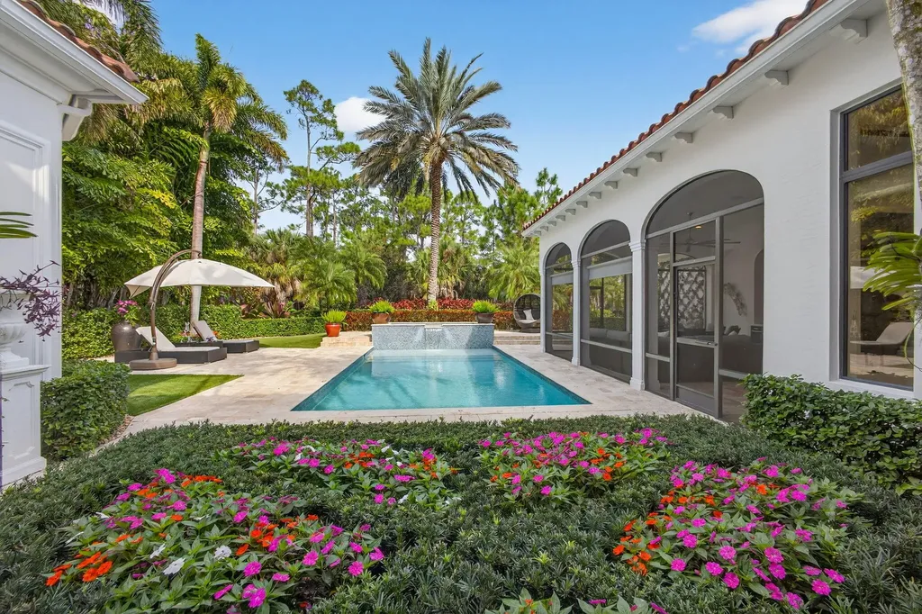 213 Via Palacio Palm Beach Gardens FL 33418