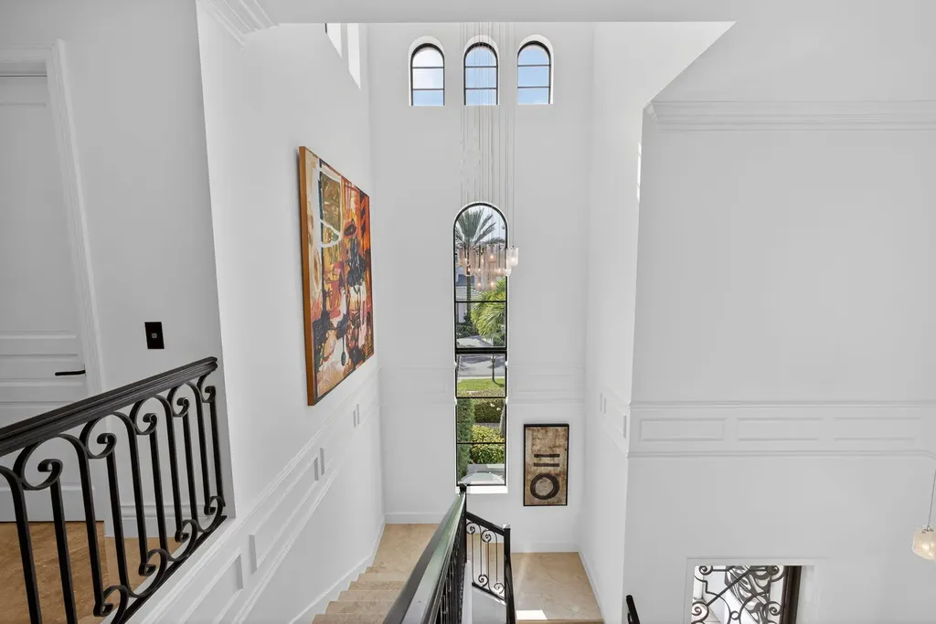 213 Via Palacio Palm Beach Gardens FL 33418