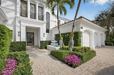 213 Via Palacio Palm Beach Gardens FL 33418