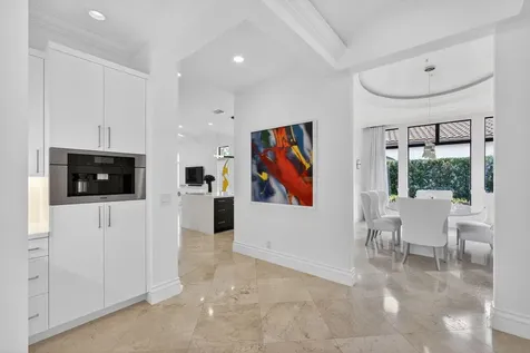 213 Via Palacio Palm Beach Gardens FL 33418