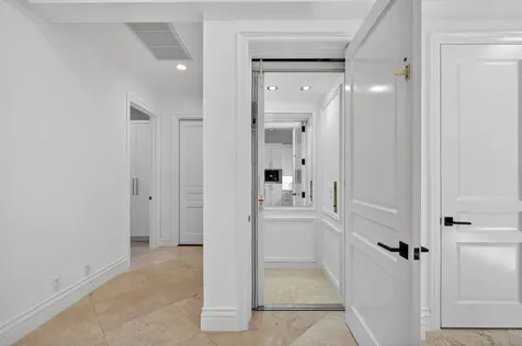 213 Via Palacio Palm Beach Gardens FL 33418
