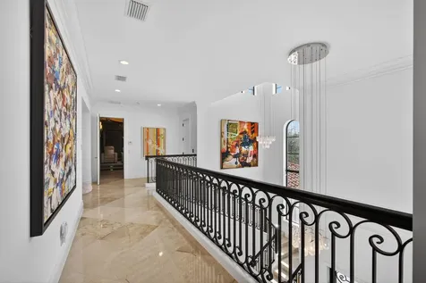 213 Via Palacio Palm Beach Gardens FL 33418