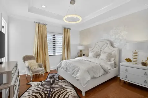 213 Via Palacio Palm Beach Gardens FL 33418