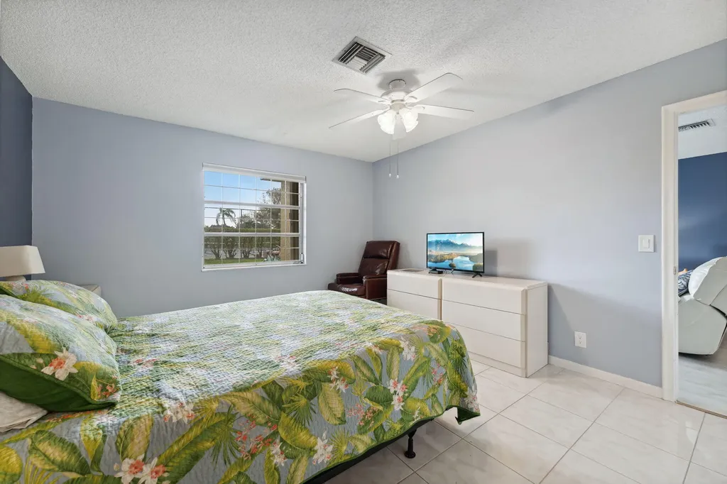 1130 Cactus Terrace Delray Beach FL 33445