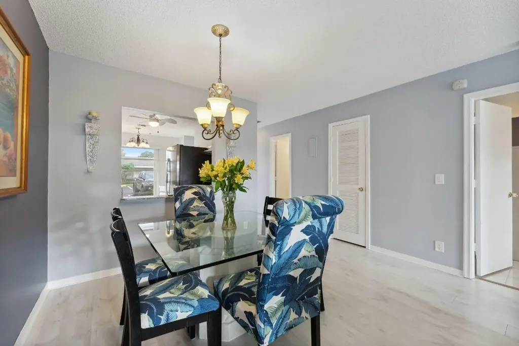1130 Cactus Terrace Delray Beach FL 33445