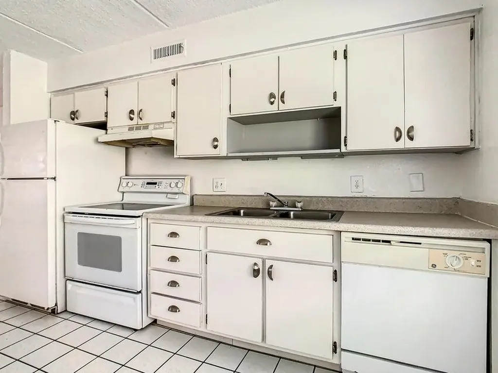 714 Michigan Court St. Cloud FL 34769