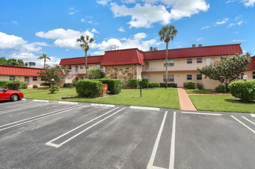 12016 Greenway Circle S Royal Palm Beach FL 33411