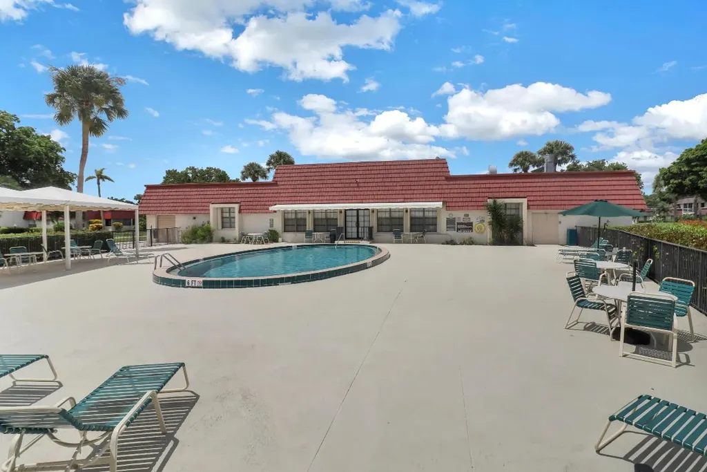 12016 Greenway Circle S Royal Palm Beach FL 33411