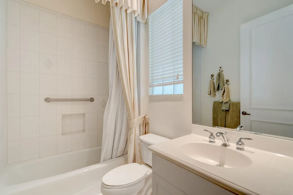 119 Esperanza Way Palm Beach Gardens FL 33418