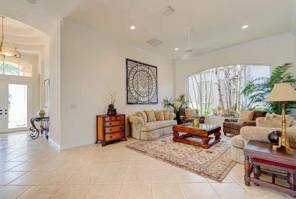 119 Esperanza Way Palm Beach Gardens FL 33418