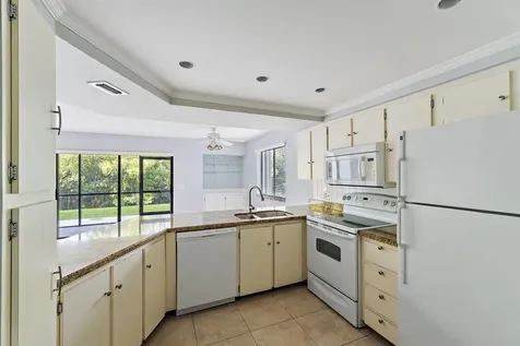 1605 S U.s. Highway 1 Jupiter FL 33477