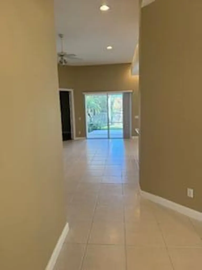 8019 Inagua Lane Wellington FL 33414