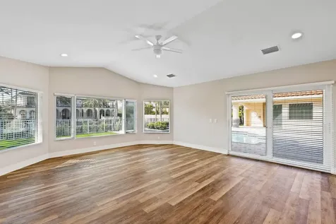 533 E Alexander Palm Road Boca Raton FL 33432