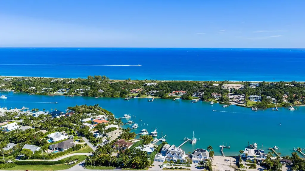 17649 SE Federal Highway Jupiter FL 33469