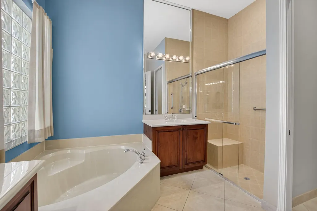 6959 Imperial Beach Circle Delray Beach FL 33446
