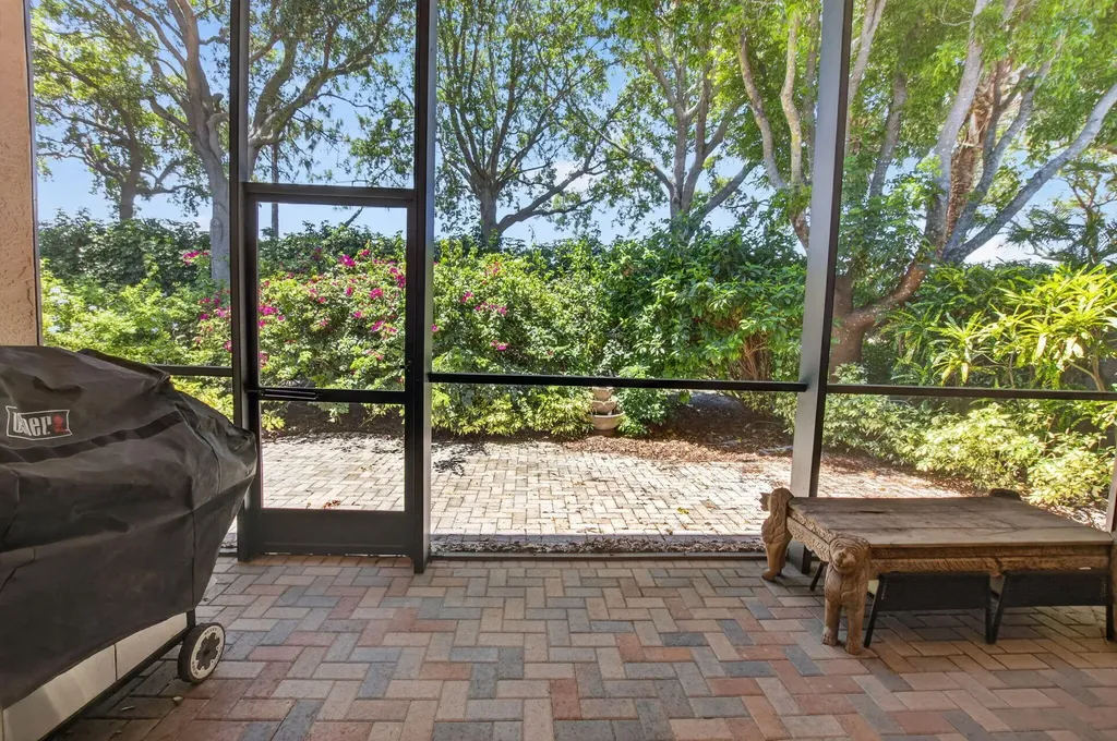 6959 Imperial Beach Circle Delray Beach FL 33446