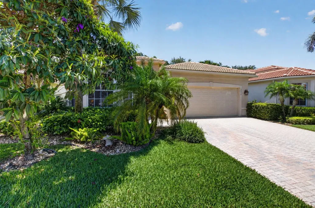 6959 Imperial Beach Circle Delray Beach FL 33446