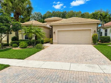 6959 Imperial Beach Circle Delray Beach FL 33446