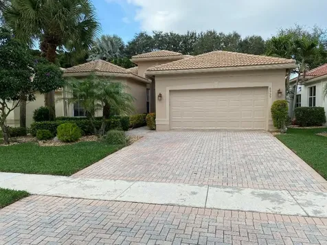 6959 Imperial Beach Circle Delray Beach FL 33446