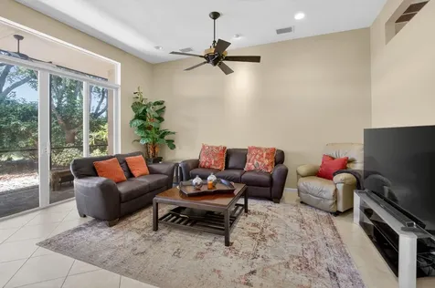 6959 Imperial Beach Circle Delray Beach FL 33446