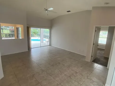 2795 SE Bluem Way Port St Lucie FL 34952