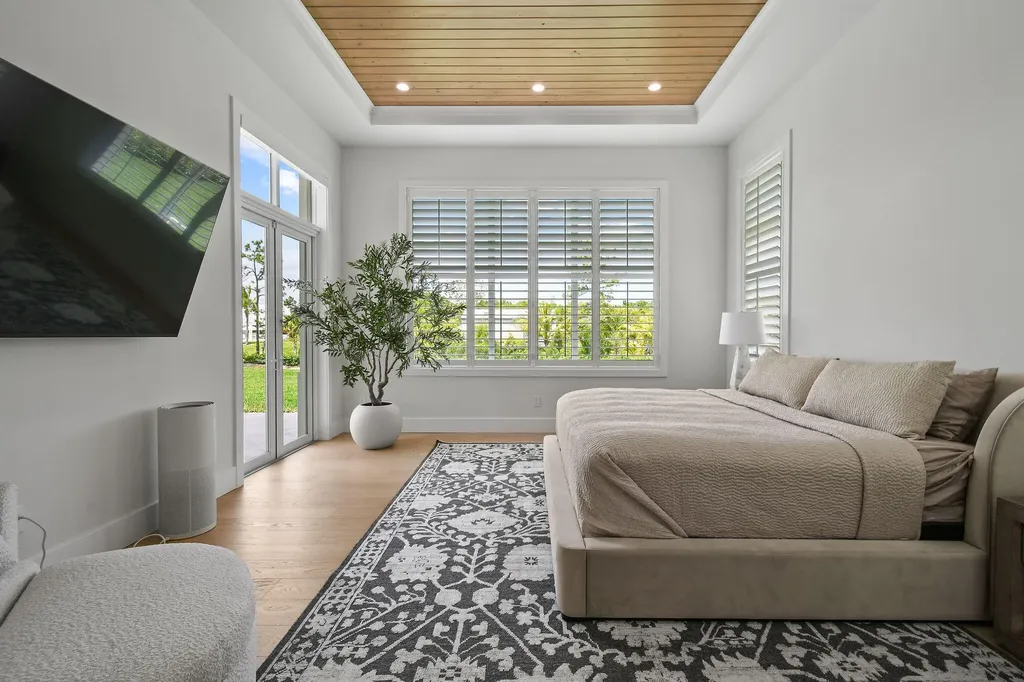 9105 Whippoorwill Trail Jupiter FL 33478