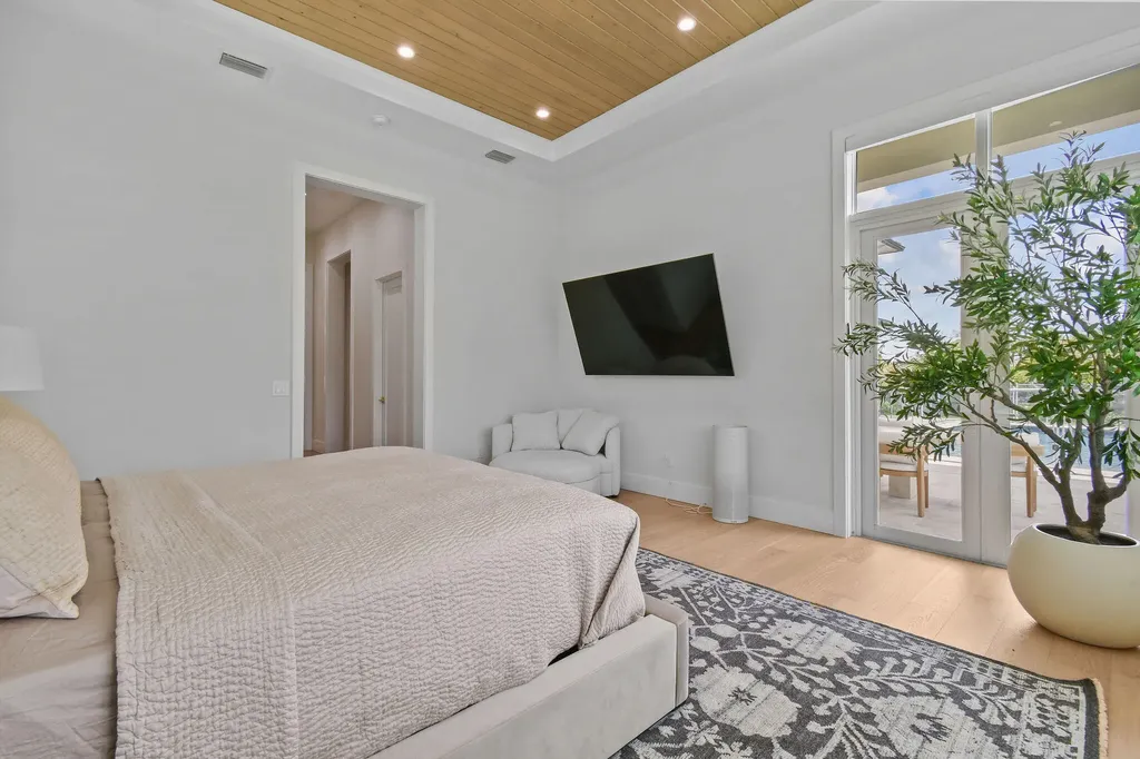 9105 Whippoorwill Trail Jupiter FL 33478