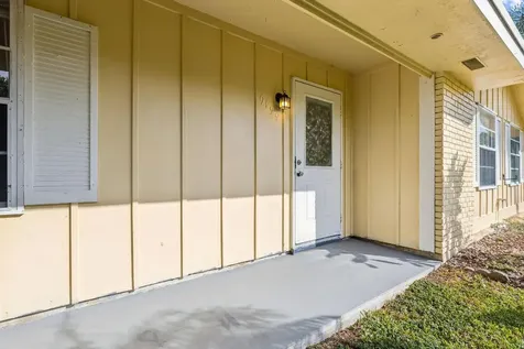9199 Lantern Drive Lake Worth FL 33467