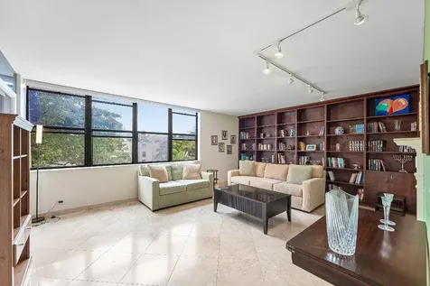 20200 W Country Club Drive Aventura FL 33180