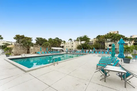 20200 W Country Club Drive Aventura FL 33180