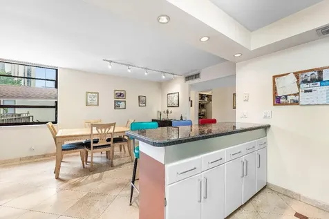 20200 W Country Club Drive Aventura FL 33180