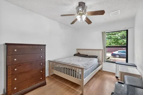 1236 SW 75th Avenue North Lauderdale FL 33068