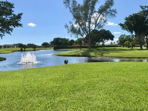 64 Flanders B Delray Beach FL 33484