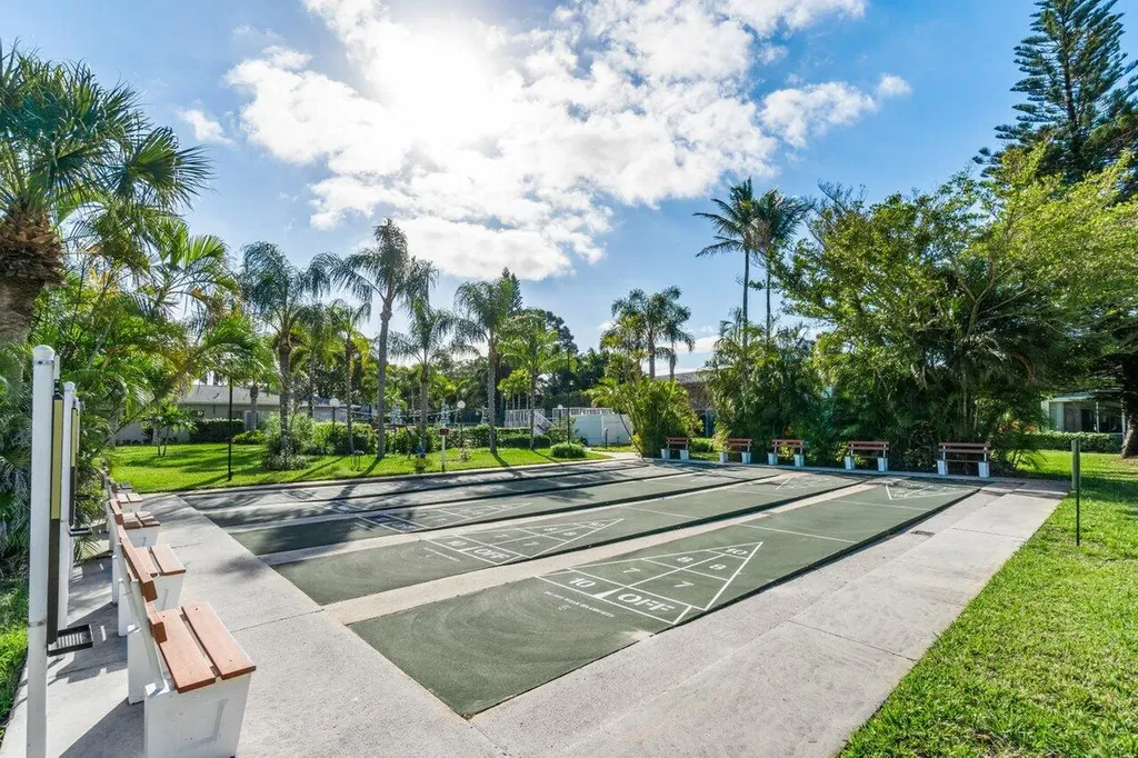 2460 SW 22nd Avenue Delray Beach FL 33445