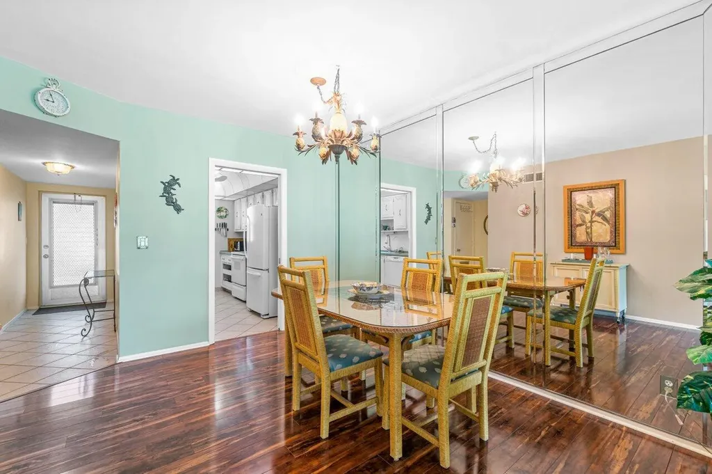 2460 SW 22nd Avenue Delray Beach FL 33445