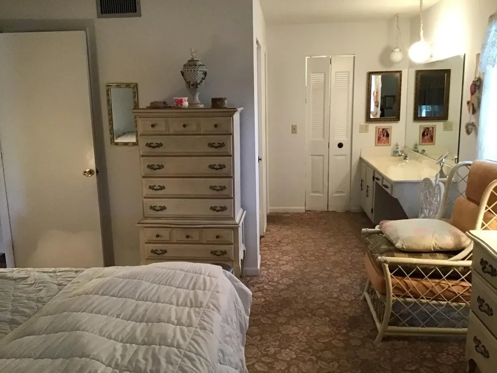 1905 NW 18th Street Delray Beach FL 33445
