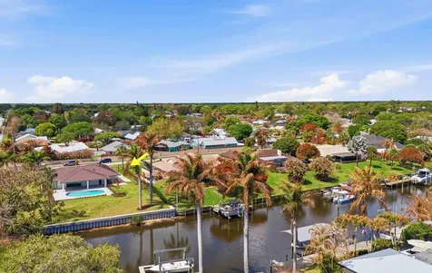 1489 SW Pine Tree Lane Palm City FL 34990