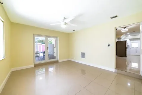 3730 NE 13th Terrace Pompano Beach FL 33064