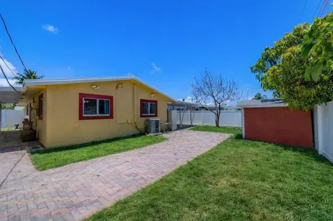 3730 NE 13th Terrace Pompano Beach FL 33064
