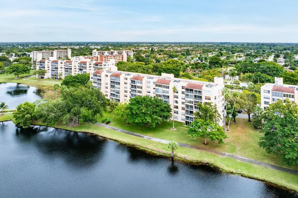 14623 Bonaire Boulevard Delray Beach FL 33446