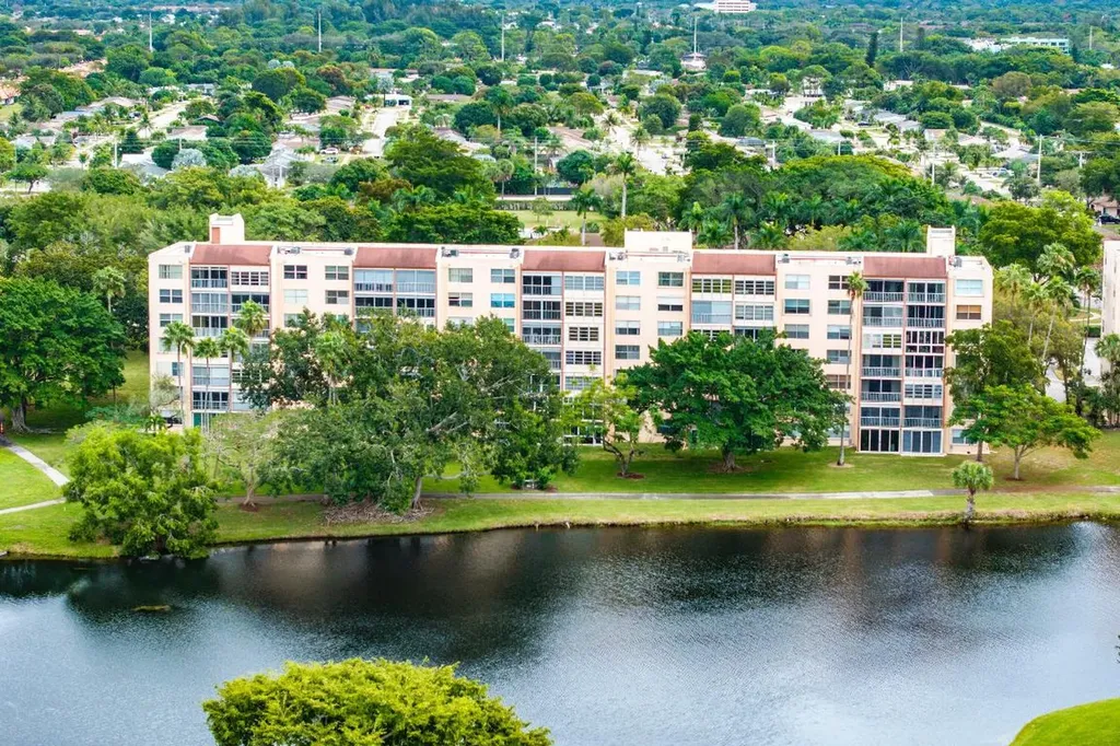 14623 Bonaire Boulevard Delray Beach FL 33446