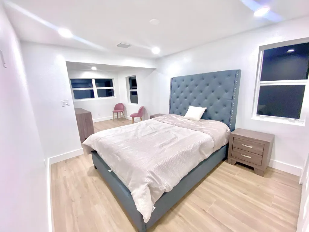 118 SW 9th Avenue Delray Beach FL 33444
