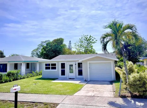 118 SW 9th Avenue Delray Beach FL 33444