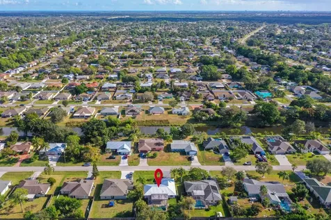 234 SE Whitmore Drive Port St Lucie FL 34984