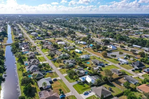 234 SE Whitmore Drive Port St Lucie FL 34984