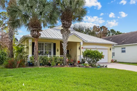 148 NW Pleasant Grove Way Port St Lucie FL 34986
