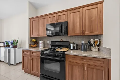 148 NW Pleasant Grove Way Port St Lucie FL 34986
