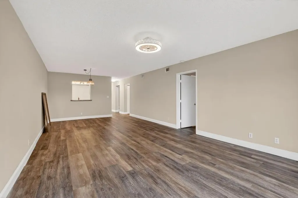 18900 Haywood Terrace Boca Raton FL 33496